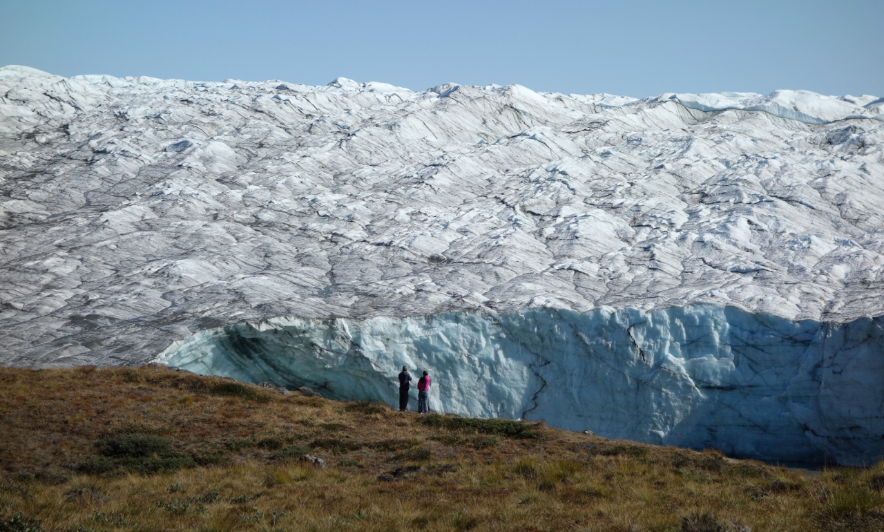 4._RvK-Kangerlussuaq-glacier.jpg
