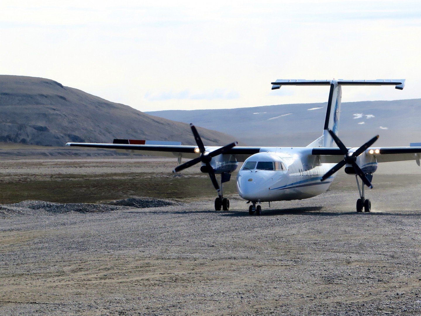 Aircraft landing near the lodge at Arctic Watch 