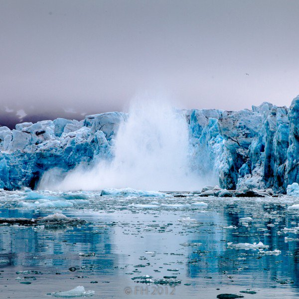 Iceberg caving